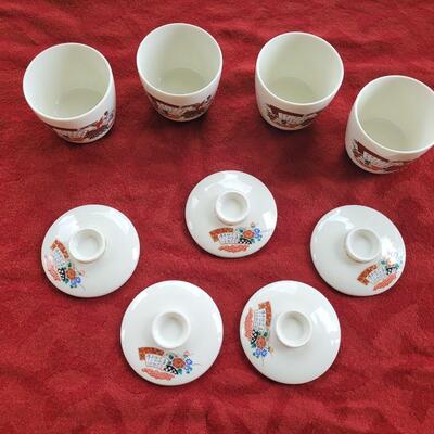 Lot 3: Small Jars with Lids 