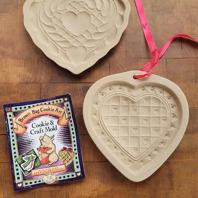 Lot 14: Brown Bag Cookie Molds
