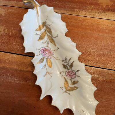 LOT 45 - Trinket Dishes/Small Plates, Arnart Creations, Set of Four