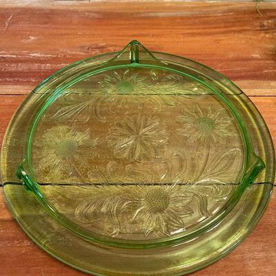 LOT 54 - Set of Green Depression Glass - Jeannette Footed Cake Plate and Bowl