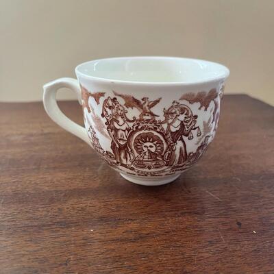LOT 84 - Tea Cups and Saucers, Alfred Meakin, Fair Winds, 21 tea cups/26 saucers