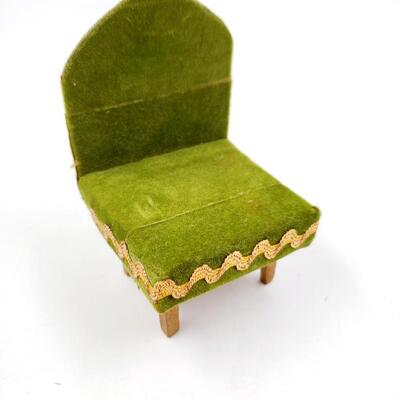 MARX TOYS DOLL HOUSE FURNITURE AND MINIATURES BUNDLE