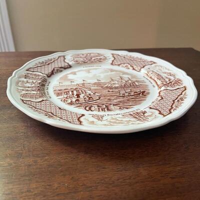 LOT 90 - 9" Luncheon Plate, Alfred Meakin, Fair Winds