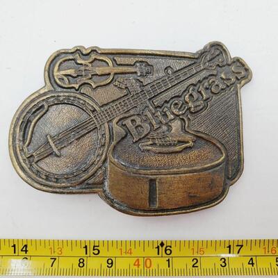 UNITED STATES OF AMERICA BELT BUCKLE AND MORE BUNLDE OF 4