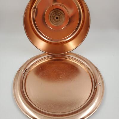 WEST BEND ALUMINUM CAKE CARRIER WITH INTERLOCKING LID