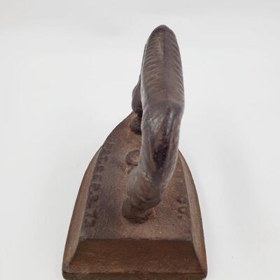 VINTAGE IRON