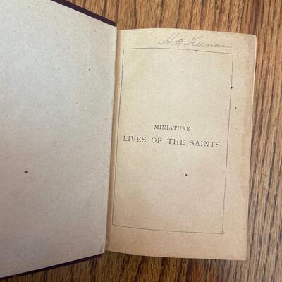 LOT 110 - Christian and Catholic Theme, Mini Books (6 books), 1877-1950