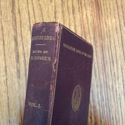 LOT 110 - Christian and Catholic Theme, Mini Books (6 books), 1877-1950