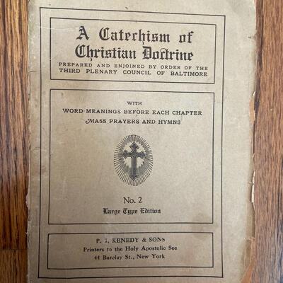 LOT 110 - Christian and Catholic Theme, Mini Books (6 books), 1877-1950