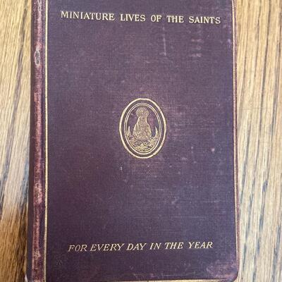 LOT 110 - Christian and Catholic Theme, Mini Books (6 books), 1877-1950