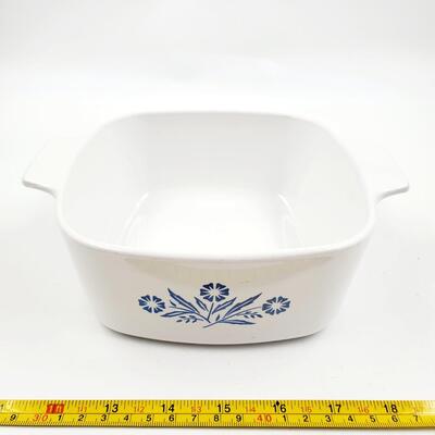 1 1/2 QUART CORNINGWARE BLUE CORNFLOWER CASSEROLE DISH
