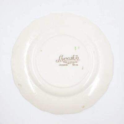 SHERATON JOHNSON BROS MADE IN ENGLAND DISH SET