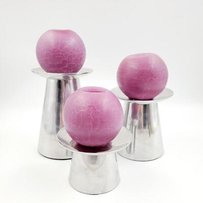 3 TIERED SILVER TONED METAL CANDLE HOLDERS