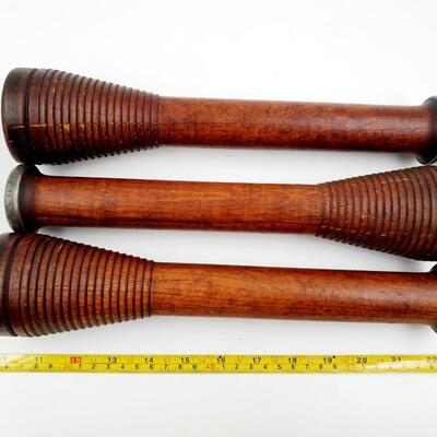 LARGE VINTAGE WOODEN SPOOL LOT OF 5