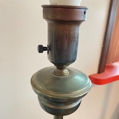 VINTAGE BRASS TONED FLOOR LAMP BASE