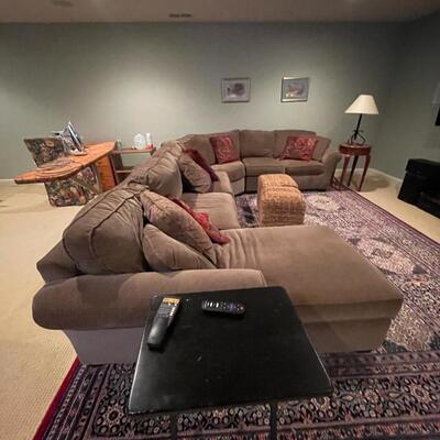 Sectional sofa 