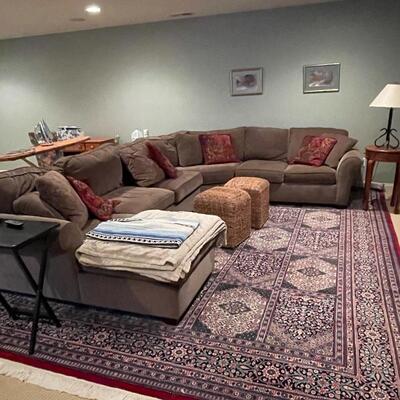 Sectional sofa 
