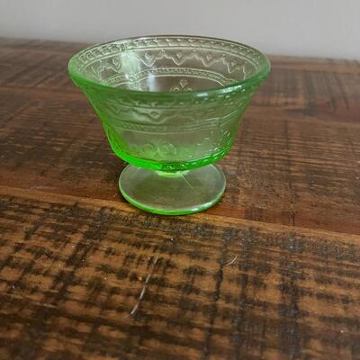 LOT 56 - Footed Dessert Bowls, Green Depression/Uranium Glass, Set of 5