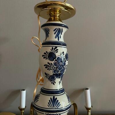 LOT 92 - Blue & White Porcelain, Vintage, 6 light Chandelier