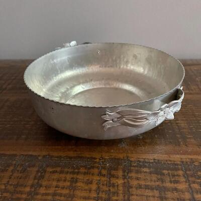 LOT 58 - Hammered Aluminum Covered Serving Dish - Glass insert