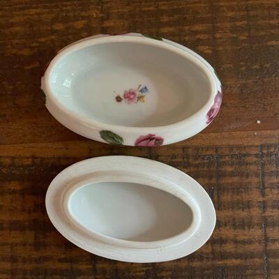 LOT 49 - Limoges France, Romance, Porcelain Oval Trinket Boxes, 2, Roses & Fruit
