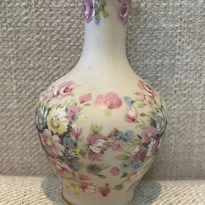 LOT 51 - Bud Vase, IBIS AVEIRO