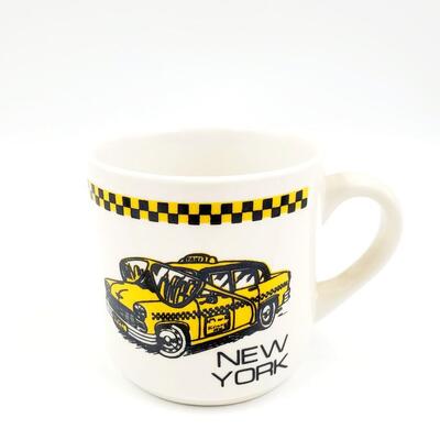 NEW YORK & NEW YORK WORLD'S FAIR COFFEE MUG BUNDLE