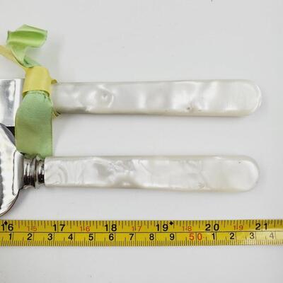 CARLSON CRAFT FORGED STAINLESS STEEL WITH MOTHER OF PEARL HANDLE SHEFFIELD ENGLAND