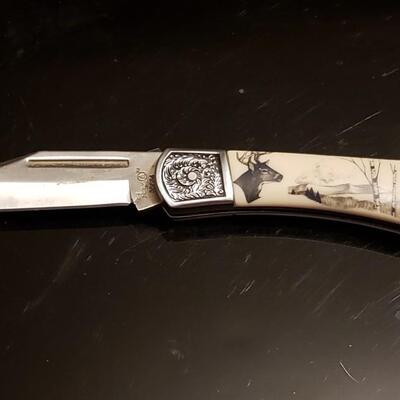 Well made strong bone handel .New bone handel well made collector knife  