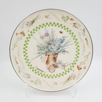 VINTAGE ENAMEL POT AND DECORATIVE ENAMEL HALLMARK MARJOLEIN BASTIN NATURES SKETCH BOOK "FRESH HERBS" PLATE BUNDLE 