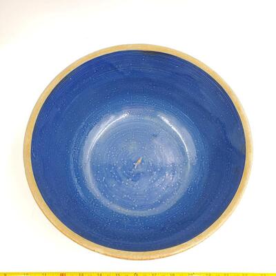 BEAUTIFUL BLUE POTTERY/STONEWARE 10.5 INCH BOWL 