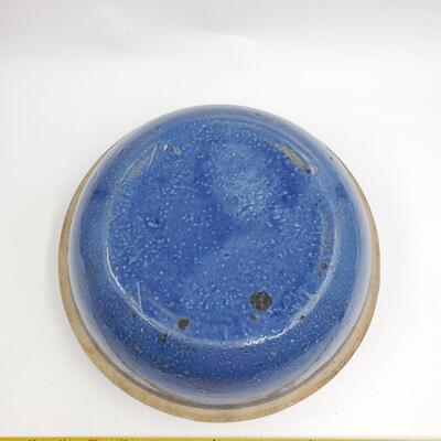 BEAUTIFUL BLUE POTTERY/STONEWARE 10.5 INCH BOWL 