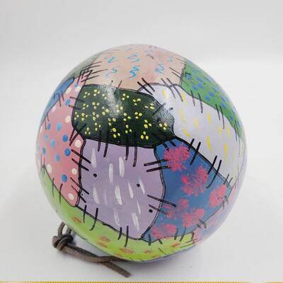 PAINTED HANGING BIRDHOUSE GOURD