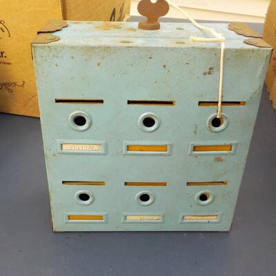 1930's metal home budjet bank with key.