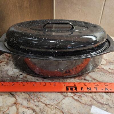 Lot 10: Enamel Roasting Pan