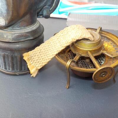 1912 torch light Kerosene and oil lamp base.
