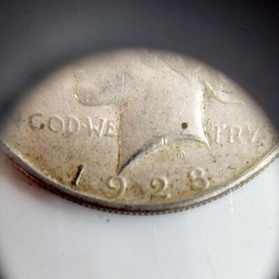 1923 SILVER PEACE DOLLAR 