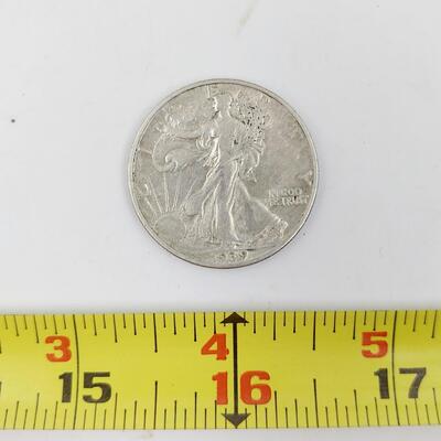 1939 WALKING LIBERTY SILVER COIN 