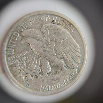 1939 WALKING LIBERTY SILVER COIN 