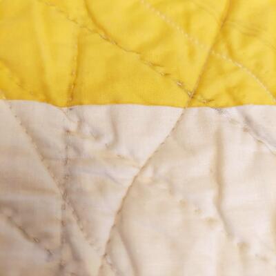BEAUTIFUL HAND STICHED MULTI COLORED QUILT 