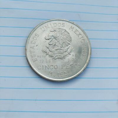 MEXICO 1952 SILVER 5 PESCOS COIN 