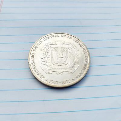 1947 - 1972 25th ANNIVERSARY DOM REPUBLIC PESO SILVER COIN 