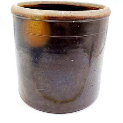 ANTIQUE DARK BROWN GLAZE 2 GALLON CROCK