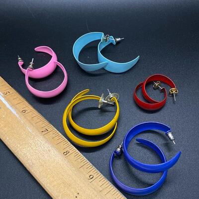 5 Pairs of Enamel Metal Hoop Earrings 1980s Retro Various Size
