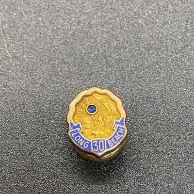 City of Long Beach 30 Year Anniversary Employee Pin 10k