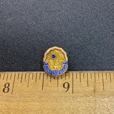 City of Long Beach 30 Year Anniversary Employee Pin 10k
