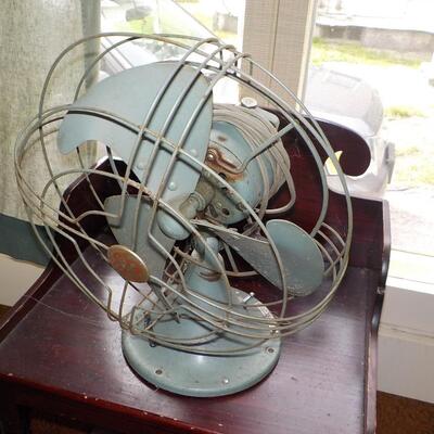 1940's General Electric grill portable fan.