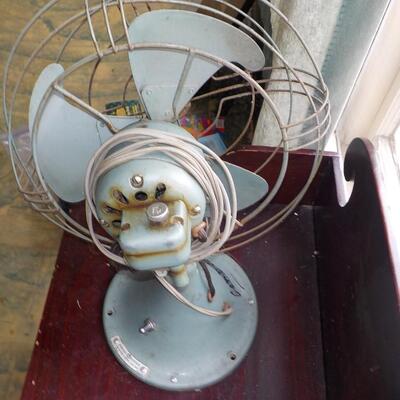 1940's General Electric grill portable fan.