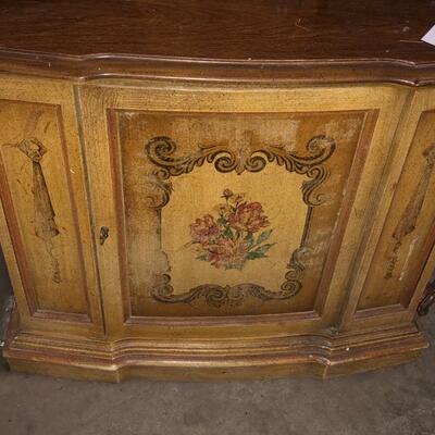 Vintage Magnavox stereo cabinet  radio and turntable 