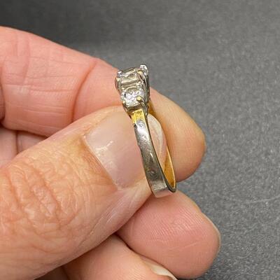 Identical CZ Cubic Zirconia Fashion Rings Goldtone